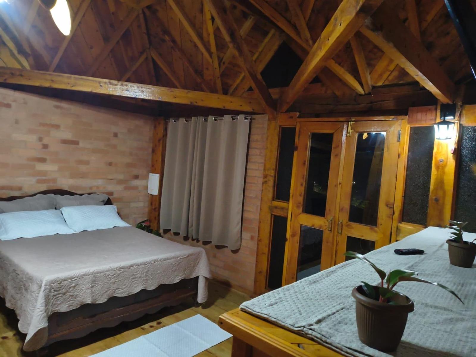 Suite Rustica Aconchego - Com Banheira De Hidromassagem Campos do Jordão Exterior foto
